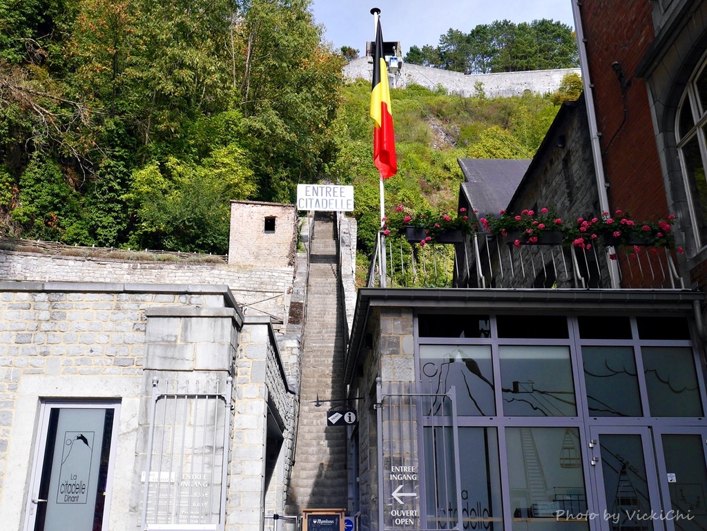 /tmp/phpf9u7r9 /tmp/phpf9u7r9