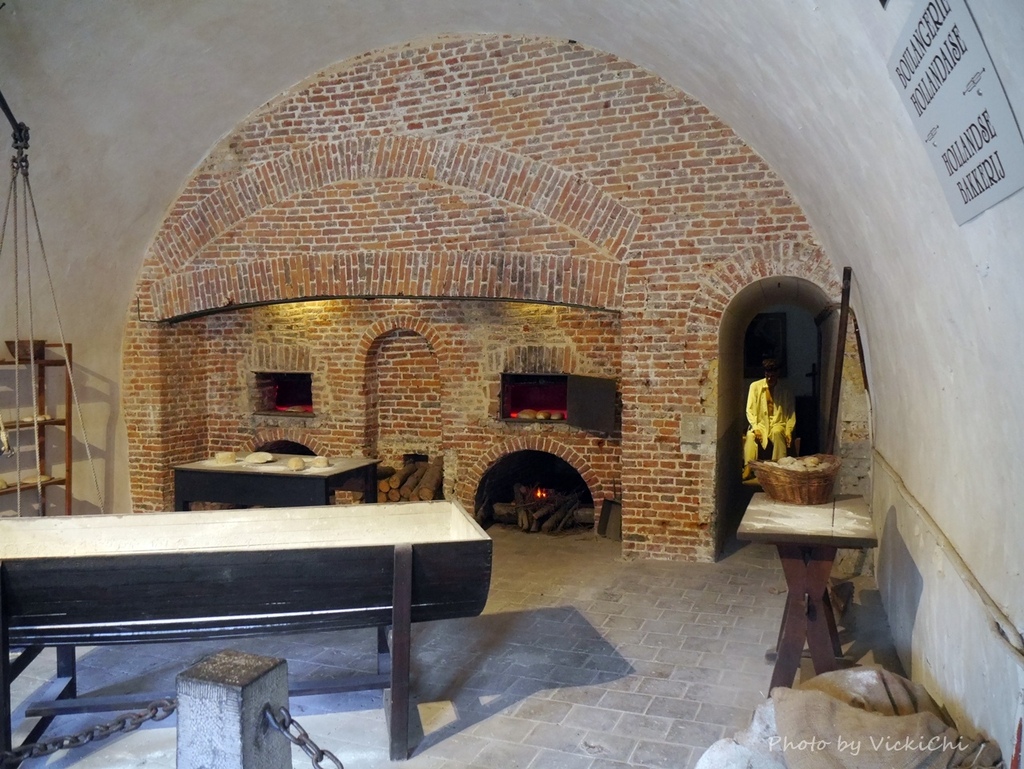 /tmp/php55W0ia /tmp/php55W0ia