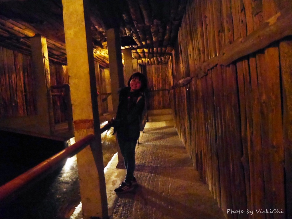 /tmp/phpkmIYLx /tmp/phpkmIYLx