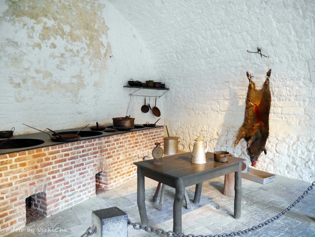 /tmp/phpW4Ib7i /tmp/phpW4Ib7i