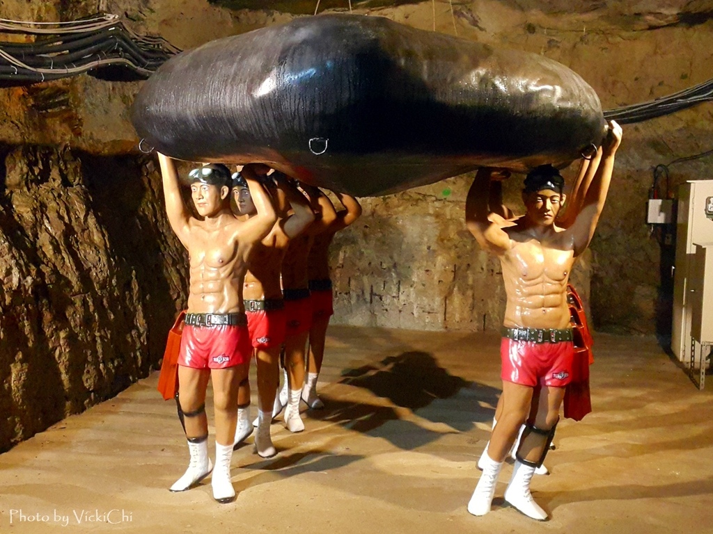 /tmp/phpXpy377 /tmp/phpXpy377