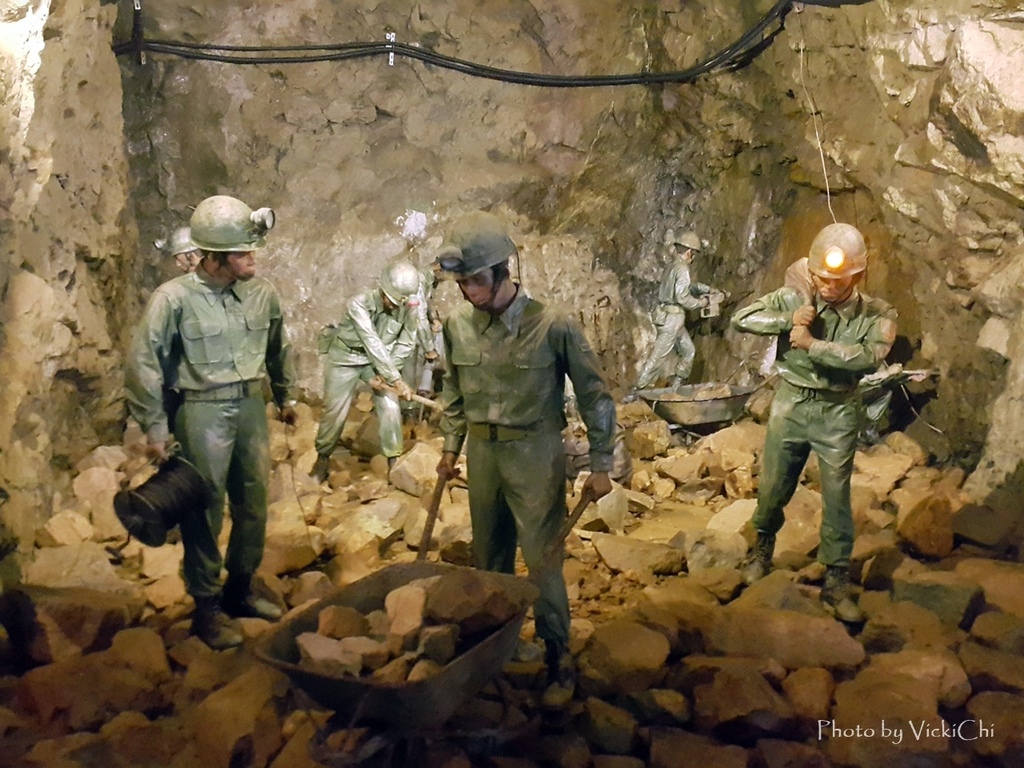 /tmp/phpn3yxI0 /tmp/phpn3yxI0