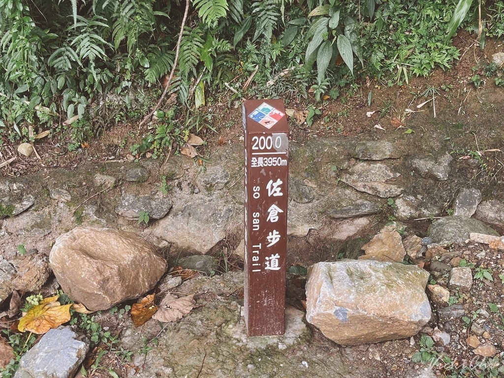 /tmp/phpkGKm9m /tmp/phpkGKm9m