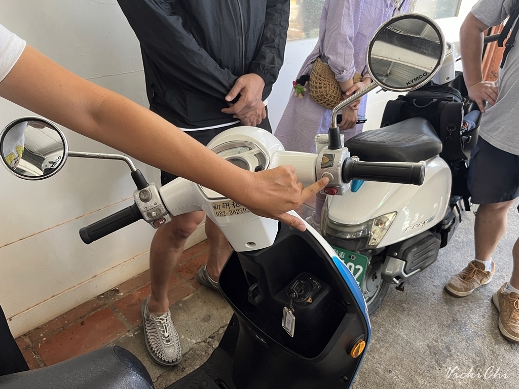 /tmp/phpO2i5tj /tmp/phpO2i5tj