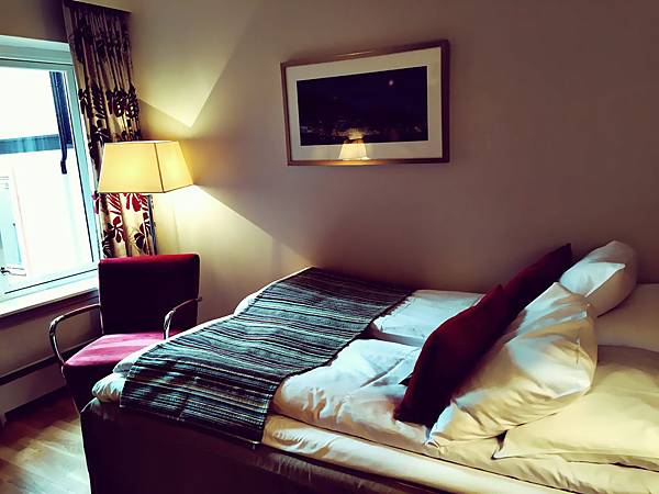 IMG_0966.JPG IMG_0966.JPG