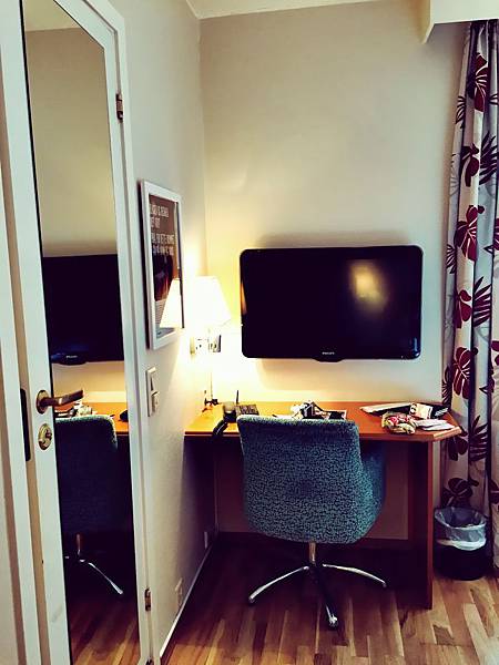 IMG_0972.JPG IMG_0972.JPG