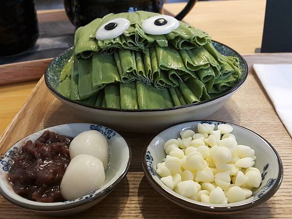 路地ろじ 氷の怪物(25)