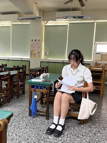 14Y妹演說比賽,鋼琴比賽 14Y妹演說比賽,鋼琴比賽