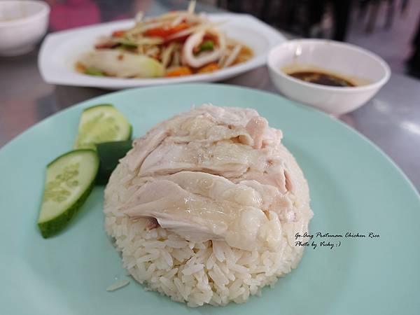 [泰國] 紅大哥海南雞飯總店，泰國曼谷水門市場必吃美食、曼谷