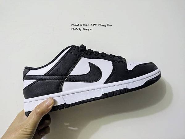 [新鞋入荷] Nike Dunk Low 黑白熊貓鞋 🐼 相