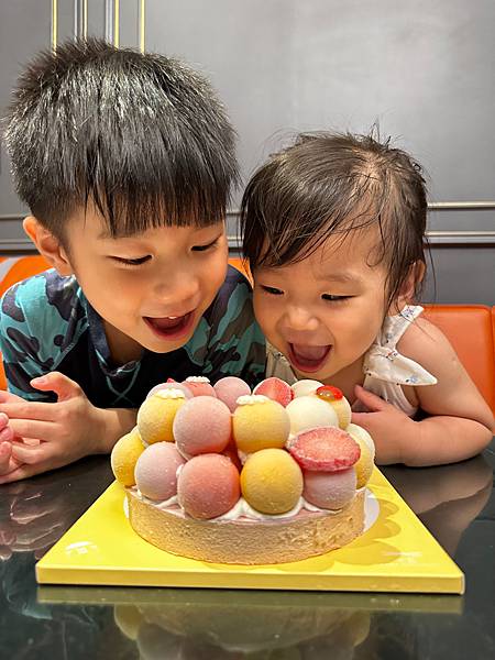 今夏母親節蛋糕，我推薦來自低脂肪低熱量的Kawacake 卡