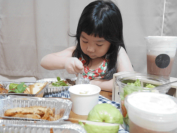 Webp.net-gifmaker (14).gif