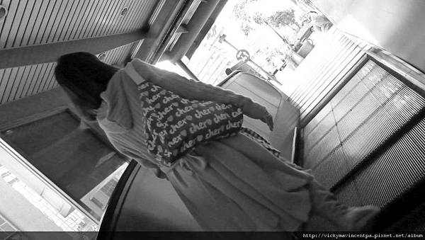 忠孝敦化7號出口右轉~