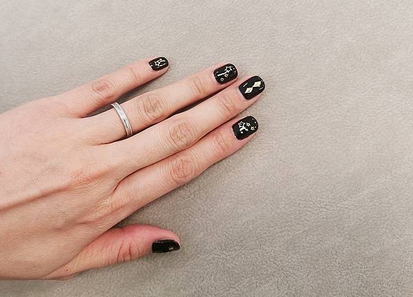 Rainis 雷妮絲L型沙發3.jpg