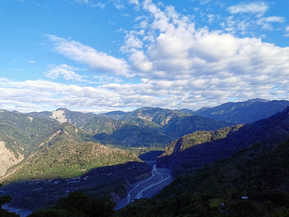 賴家古厝,賞梅花,六龜,露營區,古色古香,寶來里,泡湯,高雄,賴家古厝賞梅露營區,梅花,賞梅,梅花季,露營,步道