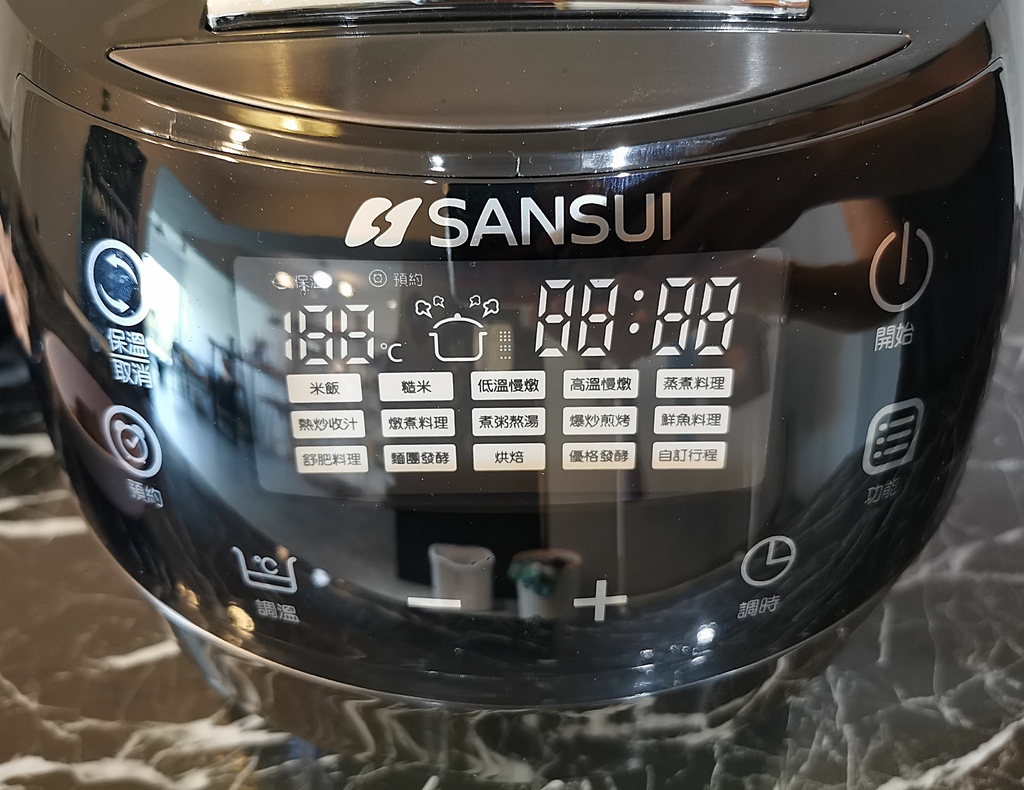 面板介紹.jpg SANSUI山水智能萬用鍋SRC-H58
