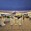 batch_725888_0.jpg