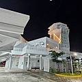 batch_725916_0.jpg