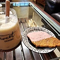 batch_747914_0.jpg