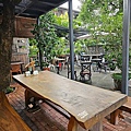 batch_747919_0.jpg