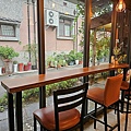 batch_747918_0.jpg