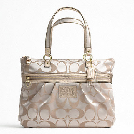 Coach20026-Cream