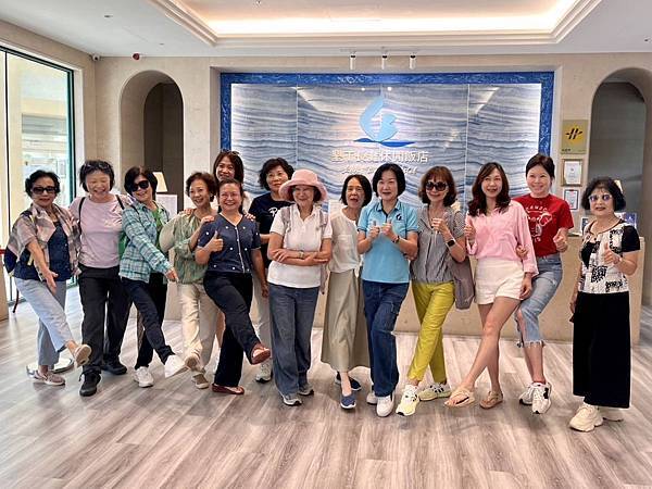 《長灘休閒飯店》照片 C.jpeg 《長灘休閒飯店》照片 C.jpeg