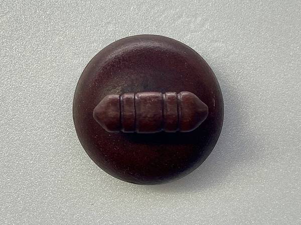 《毛澤東肖像紫砂茶壺》賞析 E.jpeg 《毛澤東肖像紫砂茶壺》賞析 E.jpeg