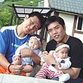 [2007.6.1] 兩對相像的父女