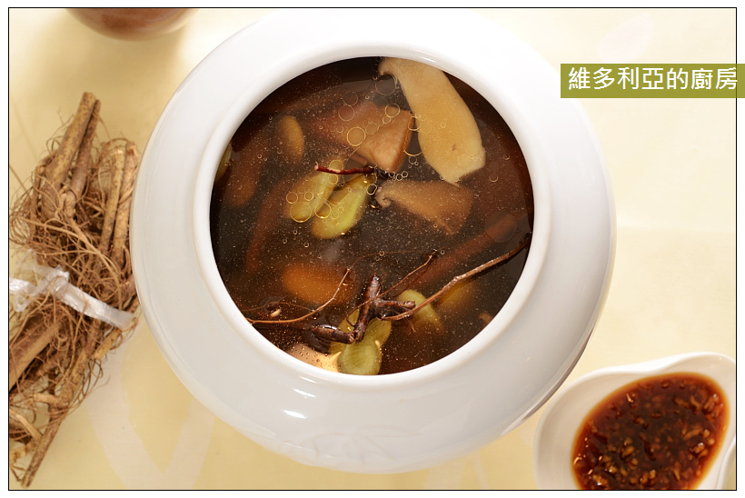 牛奶根雞湯-01.JPG 牛奶根雞湯-01.JPG