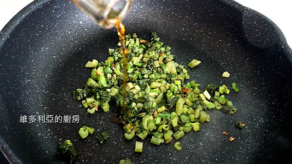 雪菜豆瓣酥-10.jpg