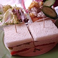 三明治&英式鹹蛋糕佐鮪魚&沙拉