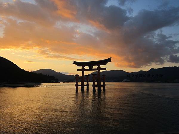 嚴島神社大鳥居.JPG