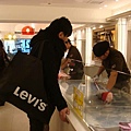 一直幫Levi&#39;s打廣告