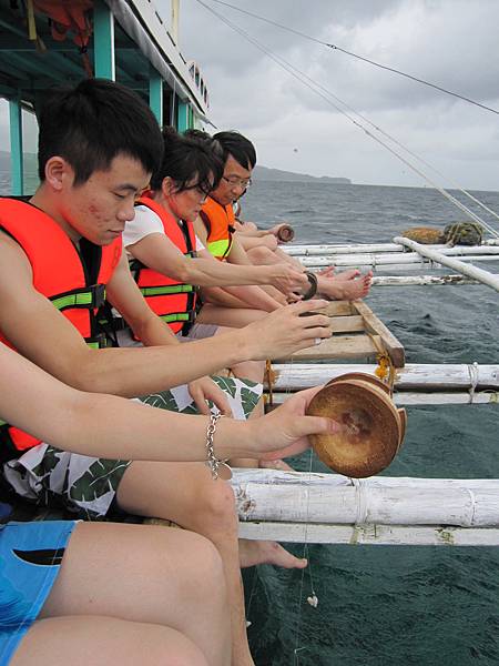 很傳統的釣魚方法.JPG