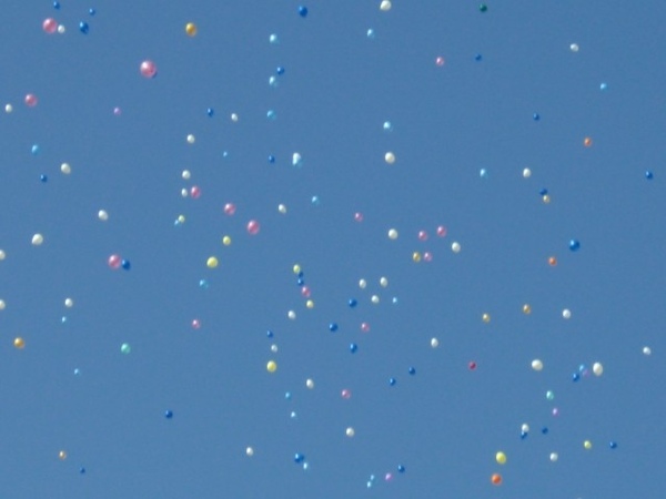 氣球滿天飛