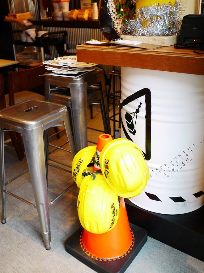 P2370724.jpg P2370724.jpg