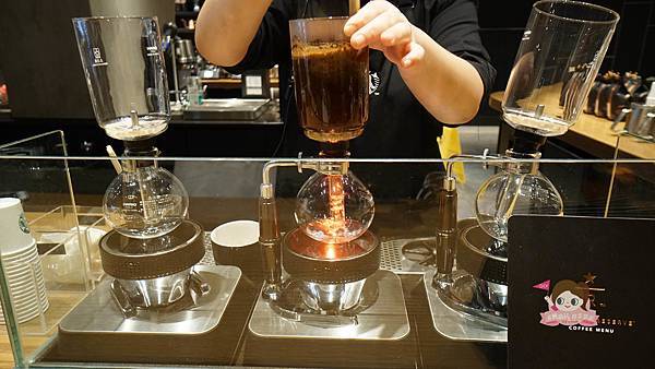 韓國星巴克STARBUCKS 스타벅스第1000店首爾清潭STAR店 (20).jpg 韓國星巴克STARBUCKS 스타벅스第1000店首爾清潭STAR店 (20).jpg
