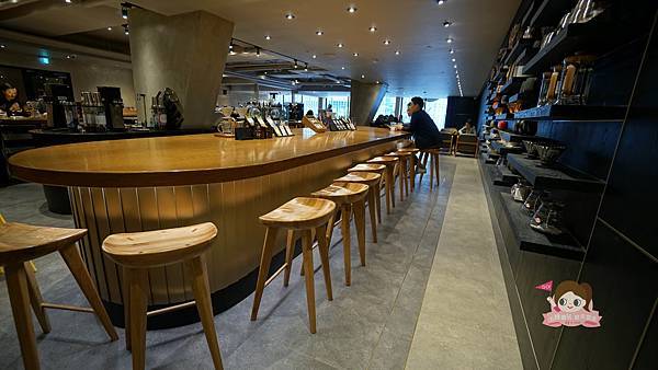 韓國星巴克STARBUCKS 스타벅스第1000店首爾清潭STAR店 (27).jpg