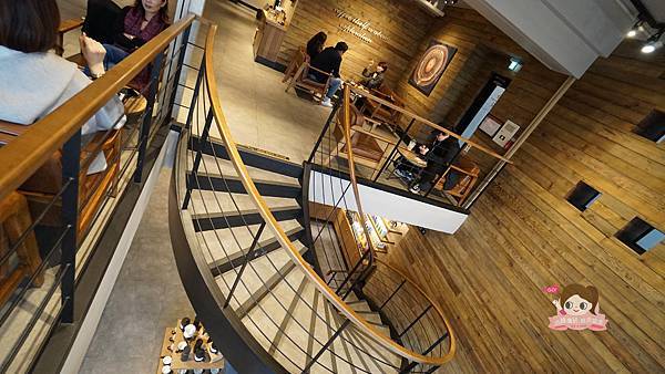韓國星巴克STARBUCKS 스타벅스第1000店首爾清潭STAR店 (43).jpg 韓國星巴克STARBUCKS 스타벅스第1000店首爾清潭STAR店 (43).jpg