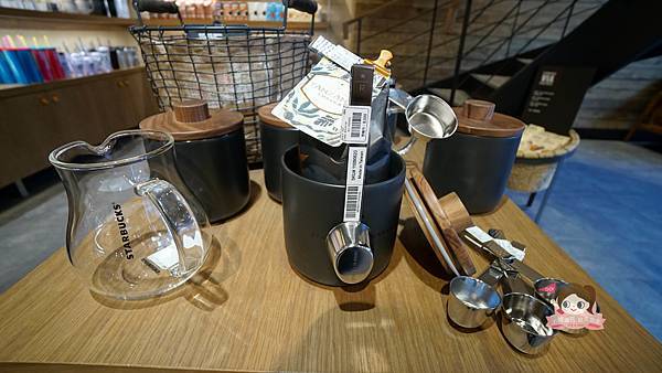 韓國星巴克STARBUCKS 스타벅스第1000店首爾清潭STAR店 (49).jpg 韓國星巴克STARBUCKS 스타벅스第1000店首爾清潭STAR店 (49).jpg