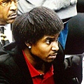 andrew-bynum-hair-sixers