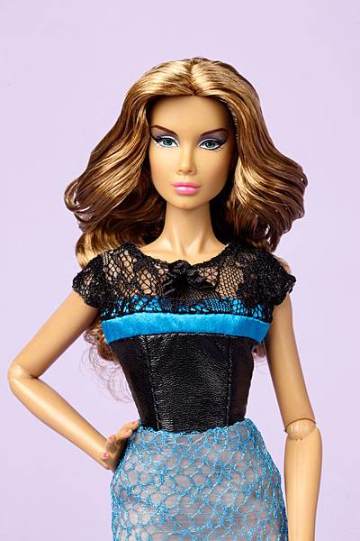 web_85023_doll Alysa.jpg