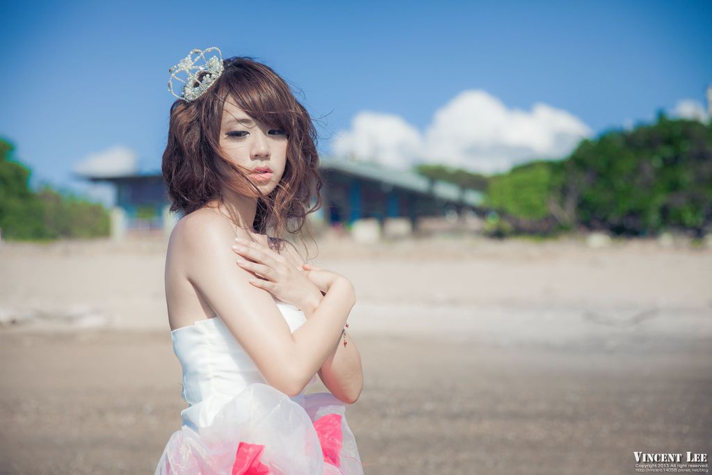 婚紗作品    Make-up: momo   hair: apple   MD: 娃娃   Photography: Vincent lee