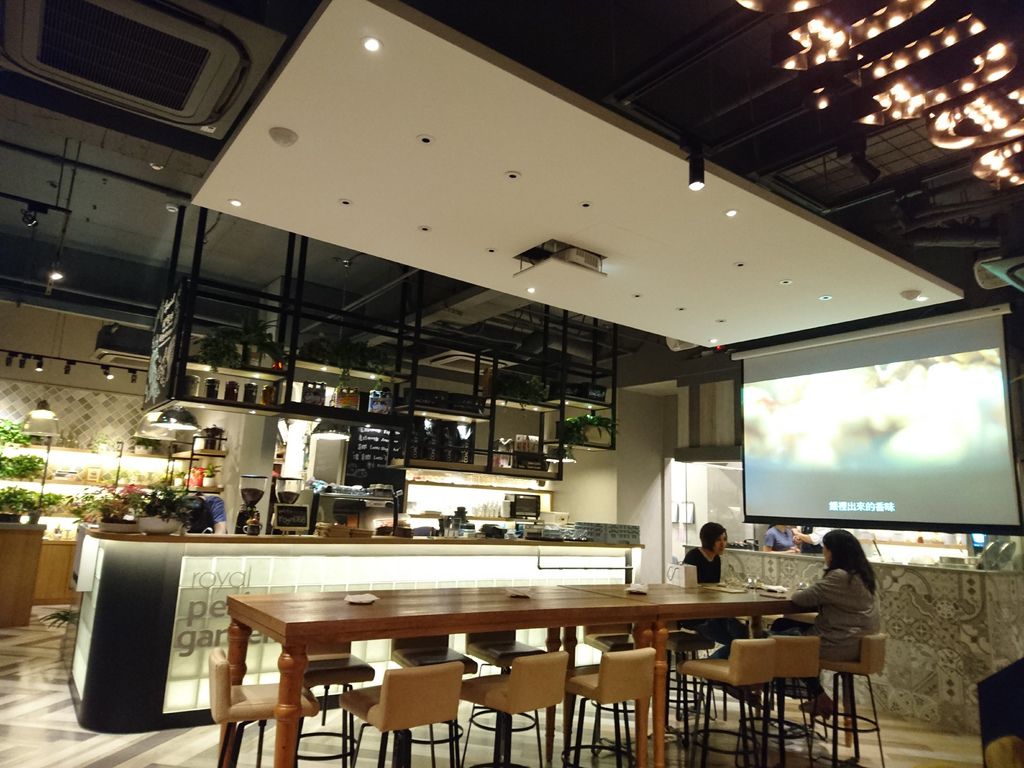 2015-11-23 17.44.28.jpg