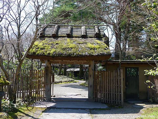 龜之井別莊 門口