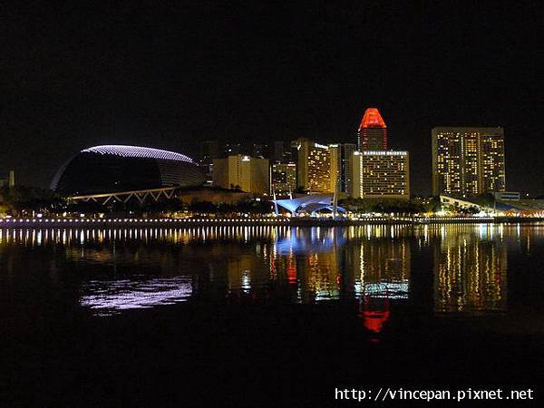 濱海藝術中心 與文華酒店 夜景