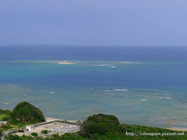 旅遊中心後方 看海