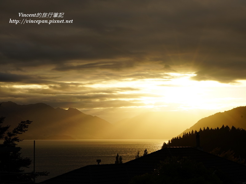 Lake Wakatipu夕陽