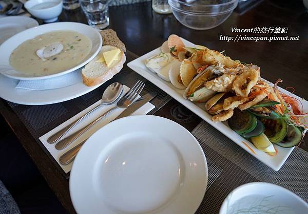 Seafood Platter & Chowder